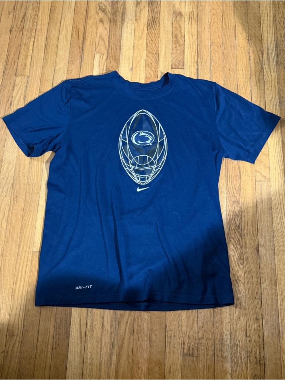 Nike Dri-FIT Men's M Blue Graphic Athletic T-Shirt